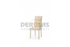 Sedia in legno rivestita in ecopelle avorio e filo marrone